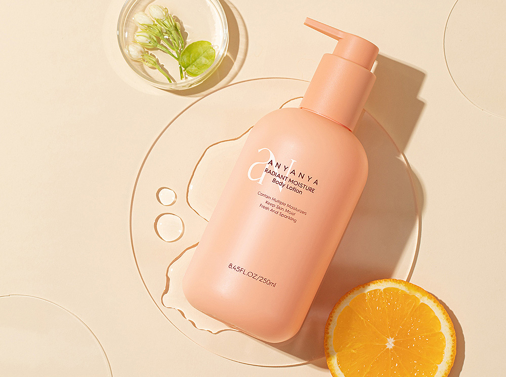 Dior“羽衣霓裳”杠上花西子，國際大牌也想做“中國風(fēng)”